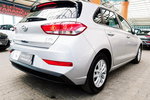 Hyundai i30 1, 5 16V Led+TEMPOMAT GWARANCJA 1WŁ Kraj Bezwypadkowy F23% 4x2 zdjęcie 58