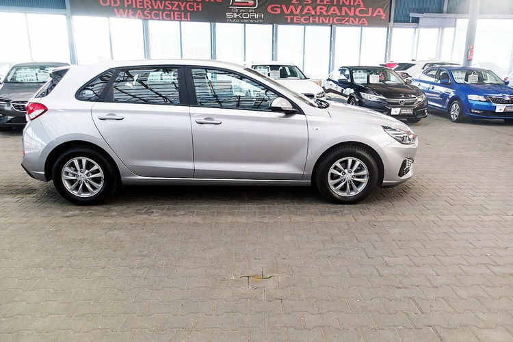 Hyundai i30 1, 5 16V Led+TEMPOMAT GWARANCJA 1WŁ Kraj Bezwypadkowy F23% 4x2 zdjęcie 67