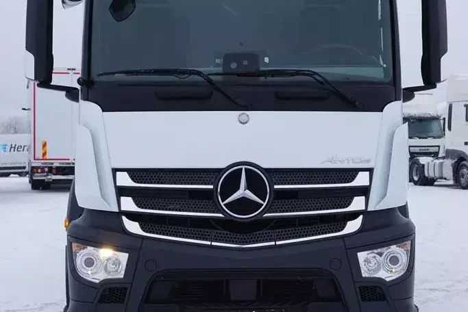 Mercedes ANTOS / 1830 / E 6 / CHŁODNIA + WINDA / 16 PALET / 83 000 KM zdjęcie 14