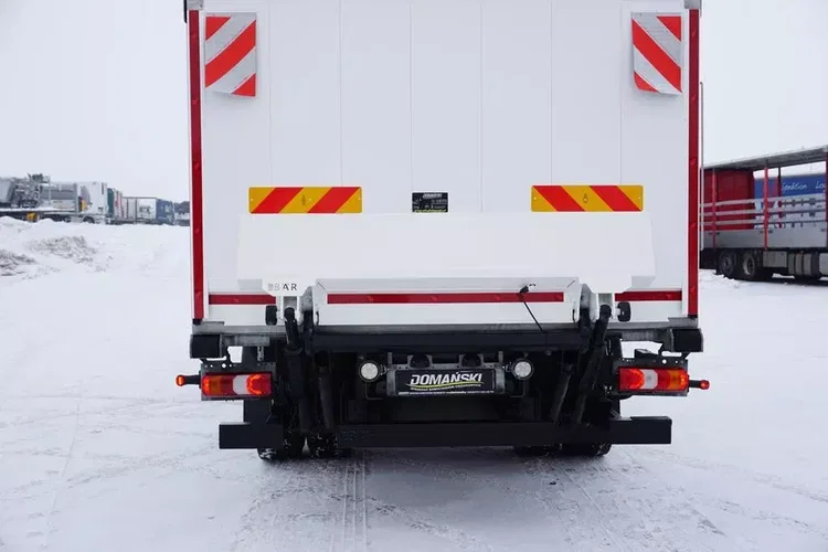 Mercedes ANTOS / 1830 / E 6 / CHŁODNIA + WINDA / 16 PALET / 83 000 KM zdjęcie 30