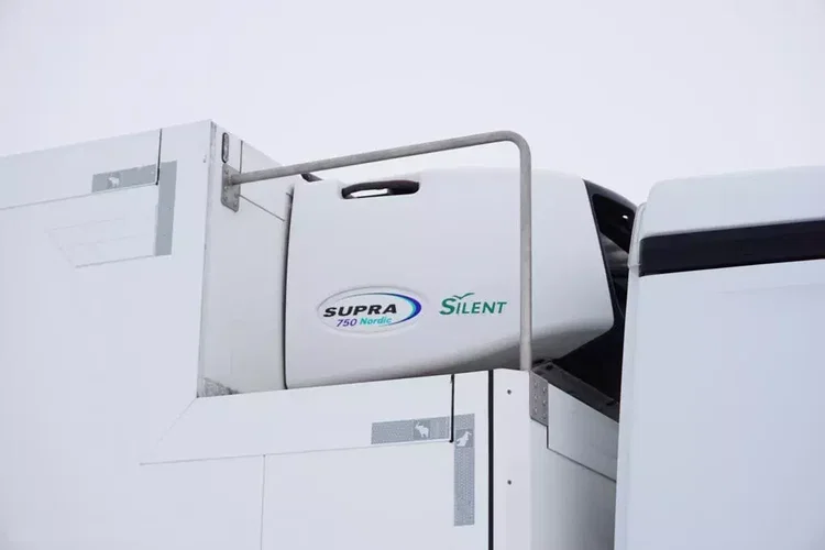 Mercedes ANTOS / 1830 / E 6 / CHŁODNIA + WINDA / 16 PALET / 83 000 KM zdjęcie 37