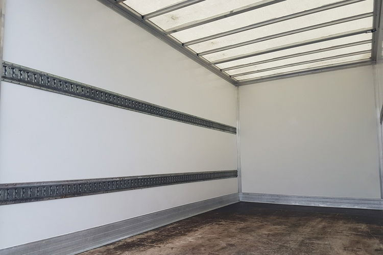 Renault Master KONTENER 8EP 4.21x2.23x2.23 KLIMA MANUAL KRAJOWY 6-BIEGÓW zdjęcie 19