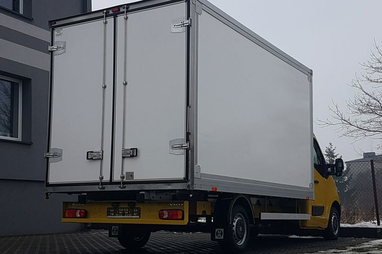 Renault Master KONTENER 8EP 4.21x2.23x2.23 KLIMA MANUAL KRAJOWY 6-BIEGÓW zdjęcie 29