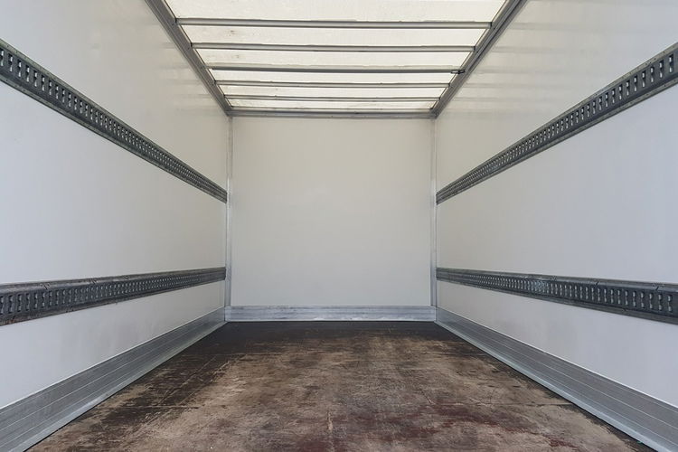 Renault Master KONTENER 8EP 4.21x2.23x2.23 KLIMA MANUAL KRAJOWY 6-BIEGÓW zdjęcie 17