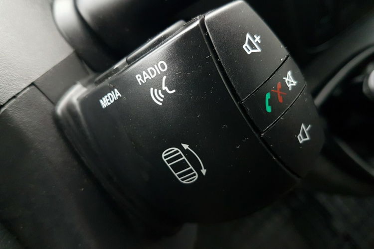 Renault Master KONTENER 8EP 4.21x2.23x2.23 KLIMA MANUAL KRAJOWY 6-BIEGÓW zdjęcie 25