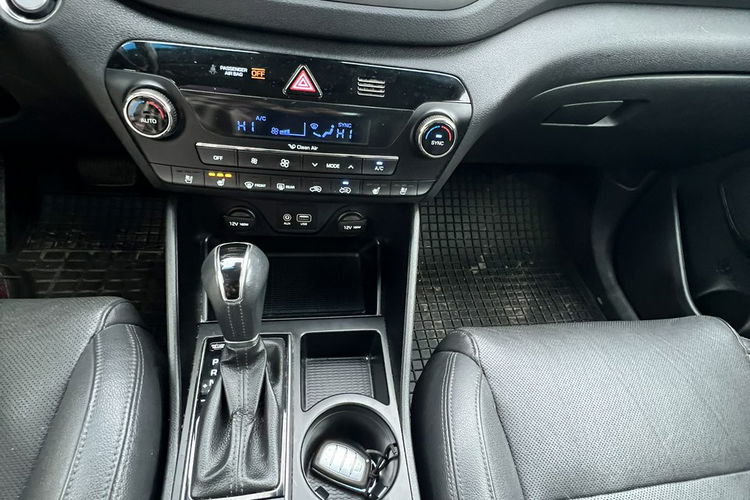 Hyundai Tucson Panorama, skórzane fotele, zdjęcie 18