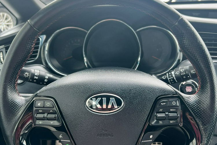 Kia Cee'd GDi Turbo , 2 komplety kół, czujniki park zdjęcie 24