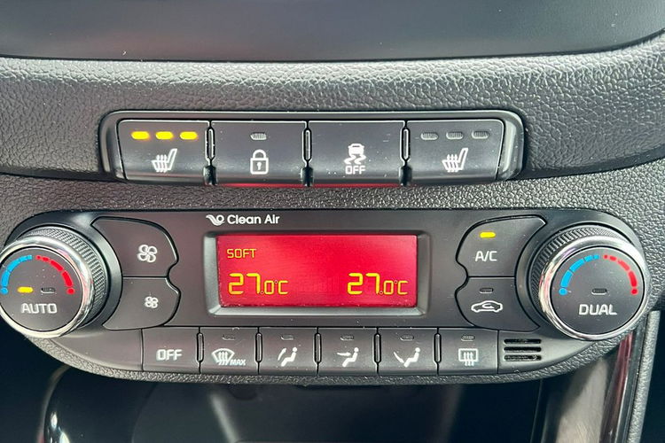 Kia Cee'd GDi Turbo , 2 komplety kół, czujniki park zdjęcie 26