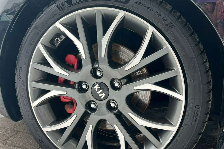 Kia Cee'd GDi Turbo , 2 komplety kół, czujniki park zdjęcie 6