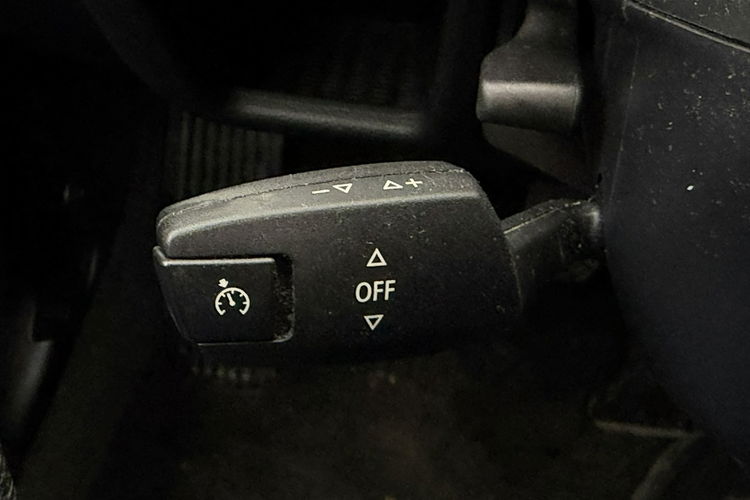 BMW 118 Cabrio, Klimatyzacja, Podgrzewane fotele, Półskóra, Sportsitze zdjęcie 18