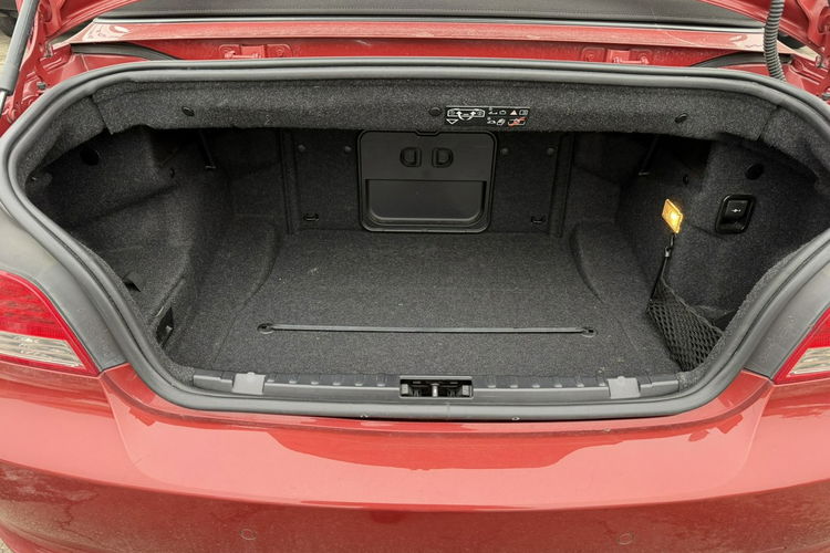 BMW 118 Cabrio, Klimatyzacja, Podgrzewane fotele, Półskóra, Sportsitze zdjęcie 23