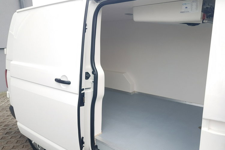 Volkswagen Transporter T6 DŁUGI CHŁODNIA IZOTERMA AGREGAT CARRIER VIENTO 300 L2H1 KLIMA zdjęcie 23