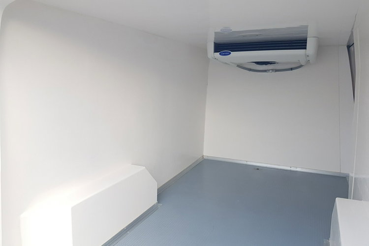 Volkswagen Transporter T6 DŁUGI CHŁODNIA IZOTERMA AGREGAT CARRIER VIENTO 300 L2H1 KLIMA zdjęcie 19