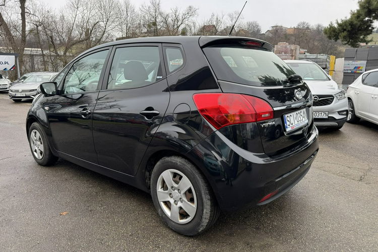 Kia Venga Klimatyzacja, 2 kpl. opon, Niski przebieg, Książka serwisowa zdjęcie 8