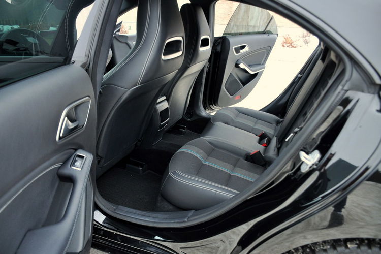 Mercedes CLA 200 1.6i(156KM) AMG Line Full Led Navi Klima Skóry 2xParkt I Wł Alu18"ASO zdjęcie 21