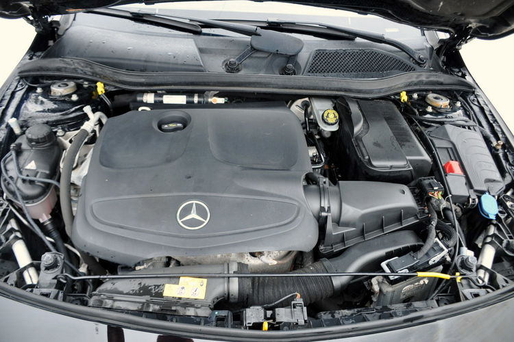 Mercedes CLA 200 1.6i(156KM) AMG Line Full Led Navi Klima Skóry 2xParkt I Wł Alu18"ASO zdjęcie 39