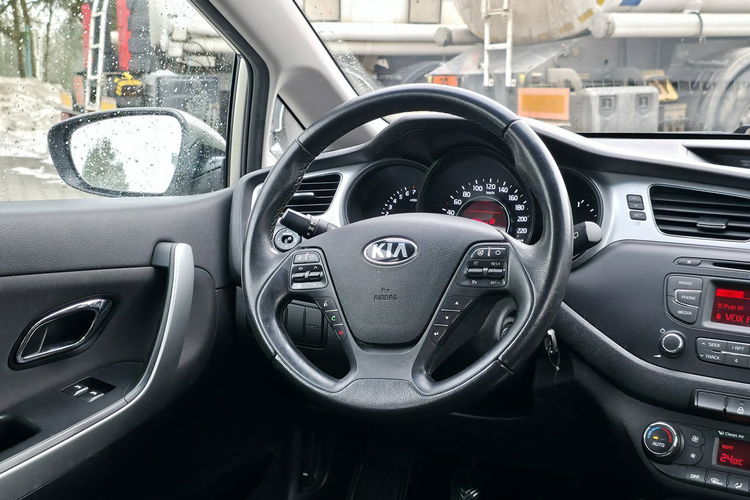 Kia Cee'd 1.4 Benzyna | | Gwarancja | Bogate wyposażenie | zdjęcie 11