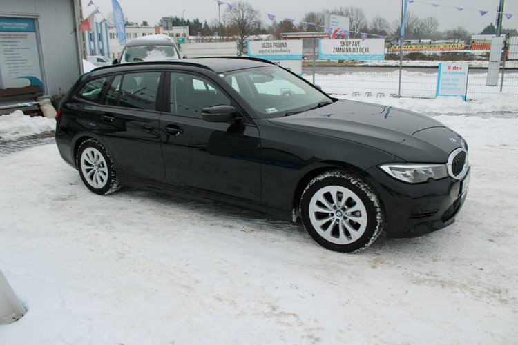 BMW 318 Automat F-Vat Salon Polska netto 76 341 PLN Gwarancja zdjęcie 4