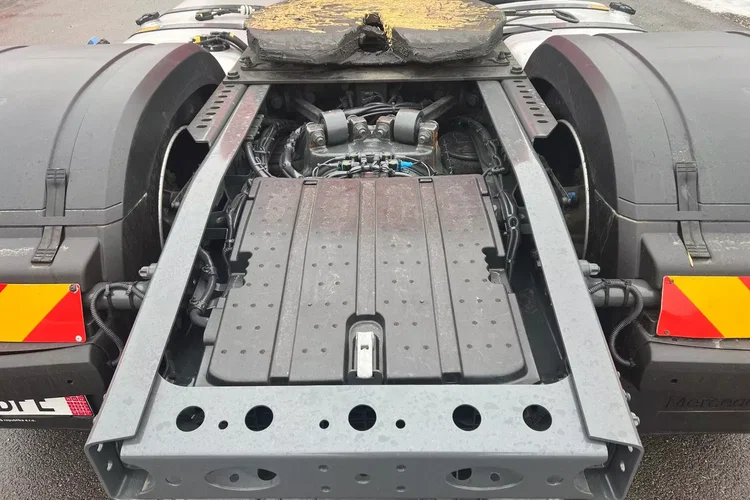 Mercedes ACTROS L prokontraktowy zdjęcie 30