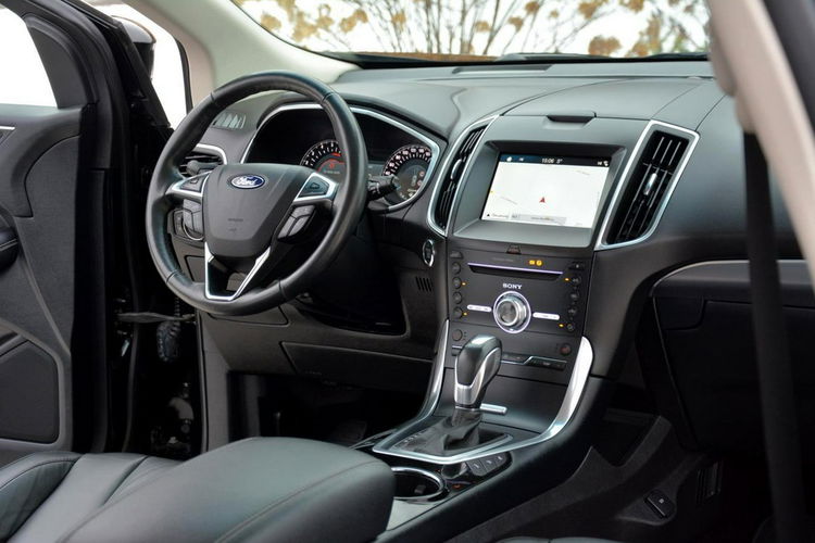 Ford EDGE Titanium Skóry Bi-Xenon Ledy Navi Kamera El klapa El. Fotele ASO Alu20 zdjęcie 22