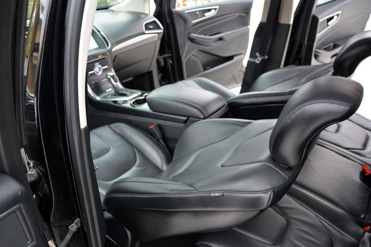 Ford EDGE Titanium Skóry Bi-Xenon Ledy Navi Kamera El klapa El. Fotele ASO Alu20 zdjęcie 24