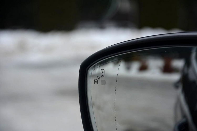 Ford EDGE Titanium Skóry Bi-Xenon Ledy Navi Kamera El klapa El. Fotele ASO Alu20 zdjęcie 33