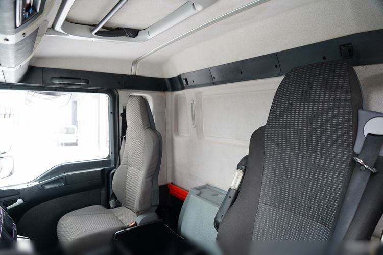 MAN TGA 35. 360 / 8x4 / LIEBHERR 9m3 / BETONOMIESZARKA / GRUSZKA / UAL / BETONIARKA zdjęcie 31