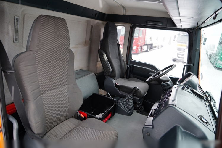 MAN TGA 35. 360 / 8x4 / LIEBHERR 9m3 / BETONOMIESZARKA / GRUSZKA / UAL / BETONIARKA zdjęcie 41