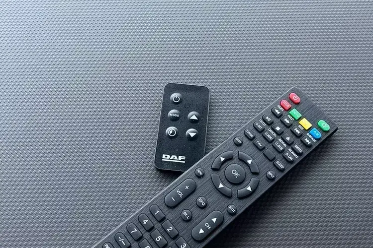 DAF XG 530 ZF INTARDER / KLIMA POST / ALUFELGI / TELEWIZOR / SALONKA zdjęcie 35