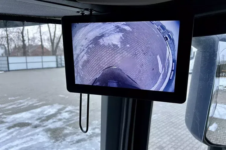 DAF XG 530 ZF INTARDER / KLIMA POST / ALUFELGI / TELEWIZOR / SALONKA zdjęcie 36