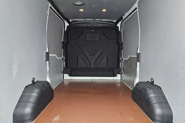 Ford transit L2H2 49900zł NETTO 2.0TdCi/170KM zdjęcie 18