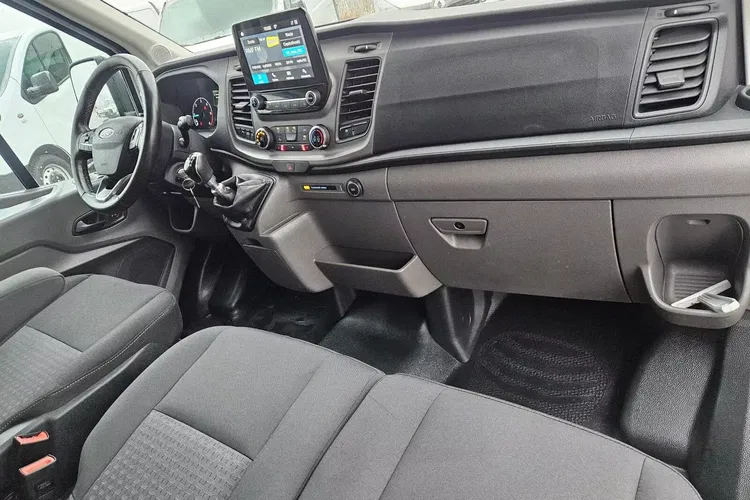Ford transit L2H2 49900zł NETTO 2.0TdCi/170KM zdjęcie 35