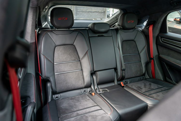 Porsche Cayenne GTS 4.0 V8 460KM / Black Edition / Sport Design / Carbon / Konwersja EU Fv zdjęcie 61