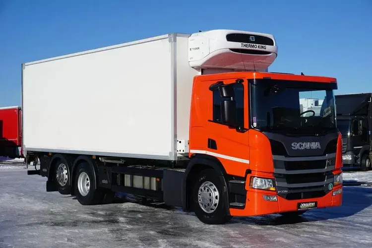 Scania / P 370 / E 6 / CHŁODNIA + WINDA / 18 PALET / RETARDER / OŚ SKRĘTNA zdjęcie 2