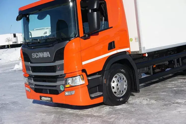 Scania / P 370 / E 6 / CHŁODNIA + WINDA / 18 PALET / RETARDER / OŚ SKRĘTNA zdjęcie 28