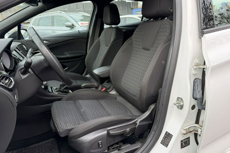 Opel Astra OPC-Line, Podgrz. fotele + kierownica, PDC 2x, CarPlay/AndroidAuto zdjęcie 14