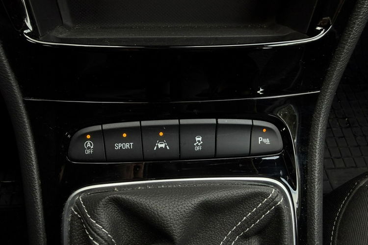 Opel Astra OPC-Line, Podgrz. fotele + kierownica, PDC 2x, CarPlay/AndroidAuto zdjęcie 19