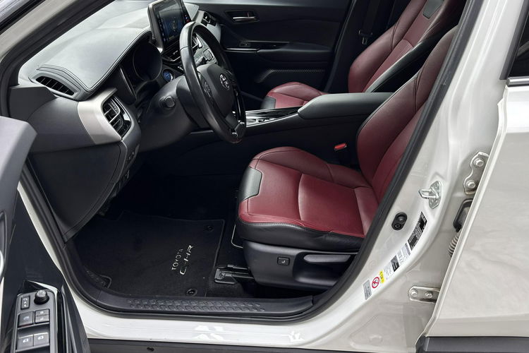 Toyota C-HR 1.8 HSD 122KM SELECTION, salon Polska, gwarancja zdjęcie 27