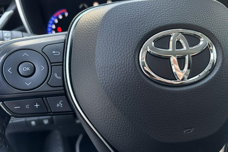 Toyota Corolla 1.8 HSD 122KM COMFORT STYLE TECH, salon Polska, gwarancja zdjęcie 25