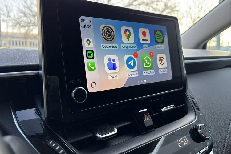 Toyota Corolla 1.8 HSD 122KM COMFORT STYLE TECH, salon Polska, gwarancja zdjęcie 3