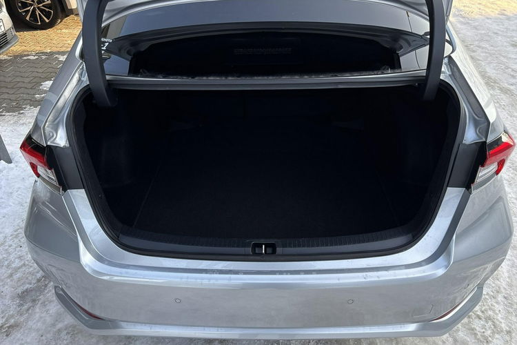 Toyota Corolla 1.8 HSD 122KM COMFORT STYLE TECH, salon Polska, gwarancja zdjęcie 32