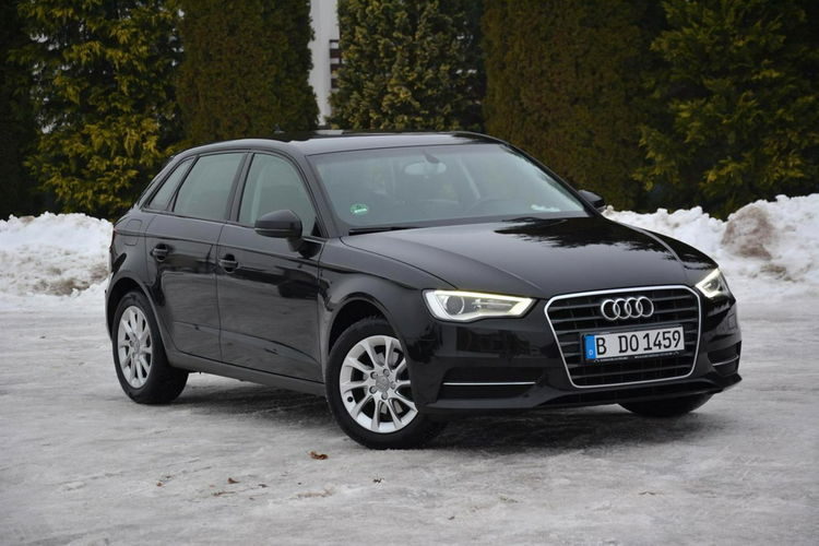A3 Ledy Bi-Xenon Navi Klimatronic Parktronic Audi MMI Aso Audi Alu16 aso zdjęcie 10
