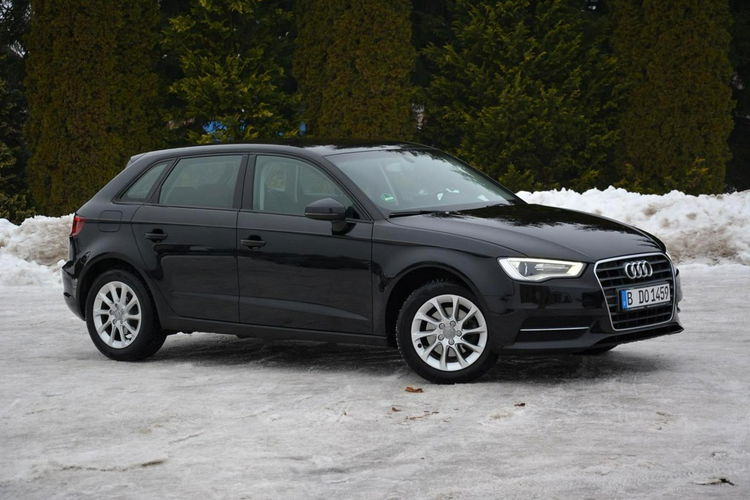 A3 Ledy Bi-Xenon Navi Klimatronic Parktronic Audi MMI Aso Audi Alu16 aso zdjęcie 11