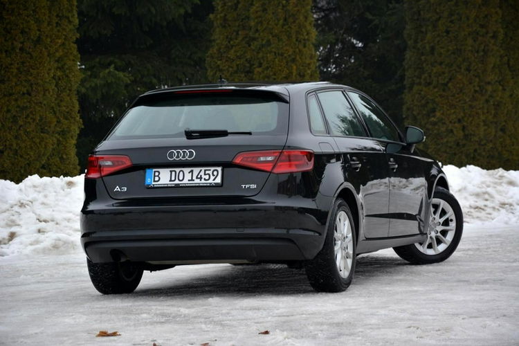 A3 Ledy Bi-Xenon Navi Klimatronic Parktronic Audi MMI Aso Audi Alu16 aso zdjęcie 15