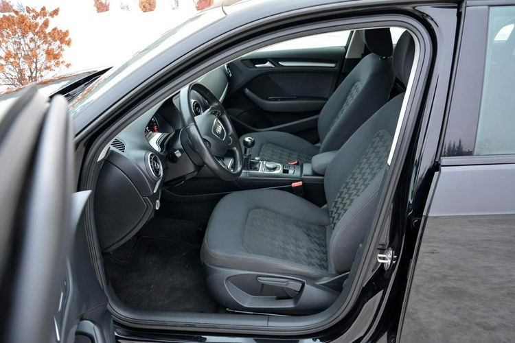 A3 Ledy Bi-Xenon Navi Klimatronic Parktronic Audi MMI Aso Audi Alu16 aso zdjęcie 16