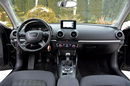 A3 Ledy Bi-Xenon Navi Klimatronic Parktronic Audi MMI Aso Audi Alu16 aso zdjęcie 25
