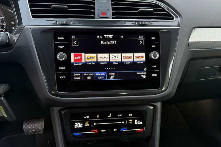 Volkswagen Tiguan Salon PL. Plug-in. Bezwypadkowy. Serwis ASO zdjęcie 19