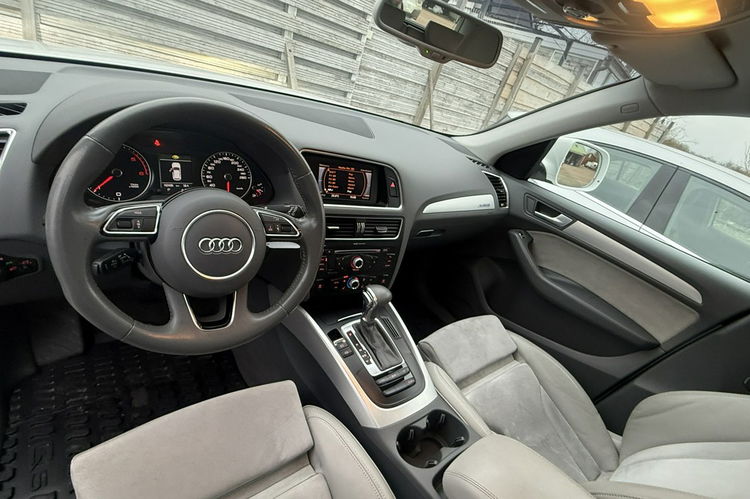 Audi Q5 2.0tdi quattro autoamy panorama full opcja full serwis 1.wl.1.rok.gwar zdjęcie 18