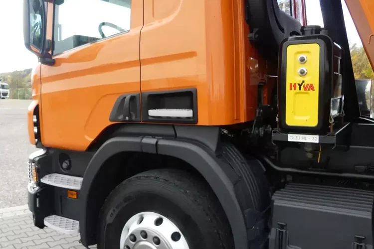 Scania P410 8x4 / WYWROTKA TYLNO ZSYPOWA / ALUFELGI / MANUAL / zdjęcie 50