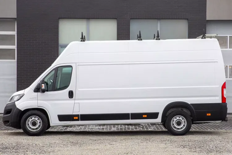 Fiat Ducato 2.3 MAXI L4H3 WYSOKI DACH Professional zdjęcie 3